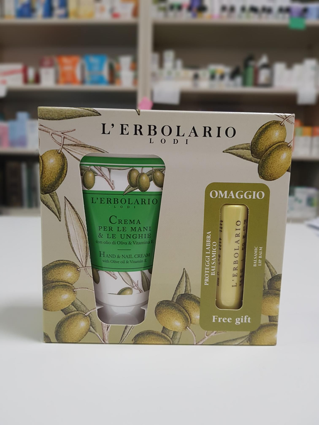 Olio di oliva- Mani e labbra da baciare 