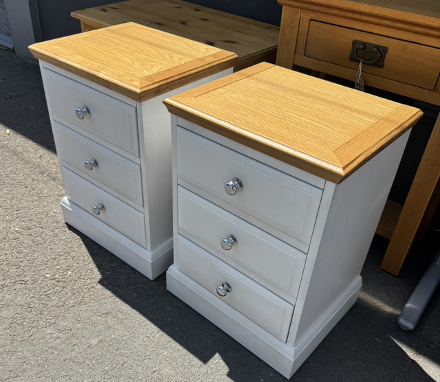 A Pair Of Oak Top Light Grey Bedsides