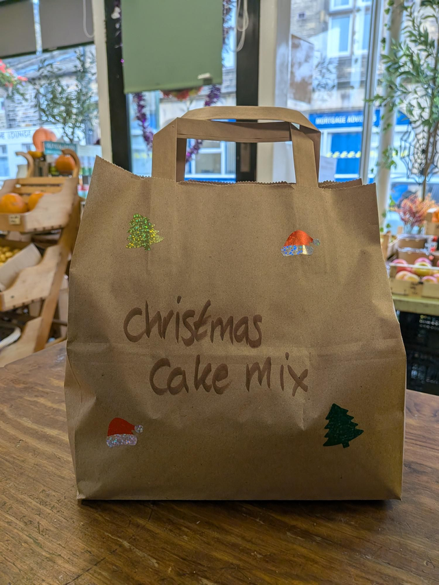 Christmas cake bags