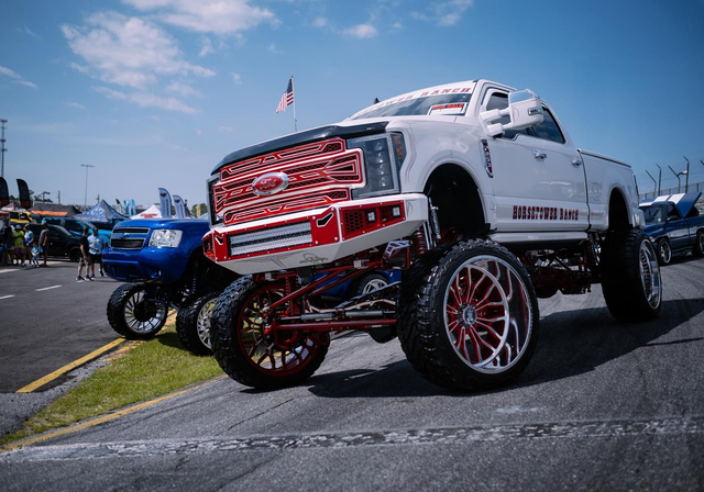 Poster "Monster Ford"