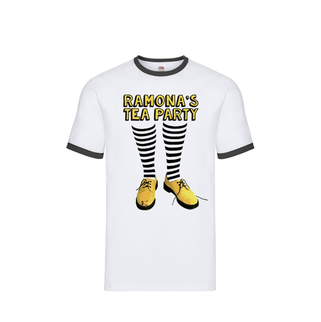 Tea-Shirt (yellow shoes)