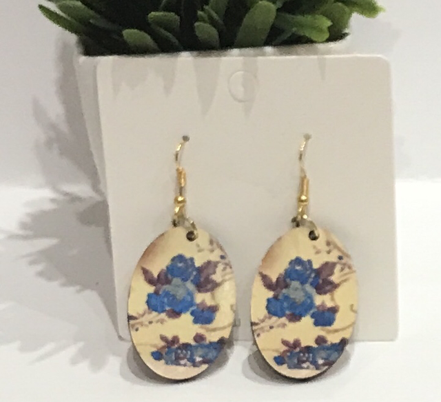 Wood Mix Coloured Dangling Earrings- MSDE70