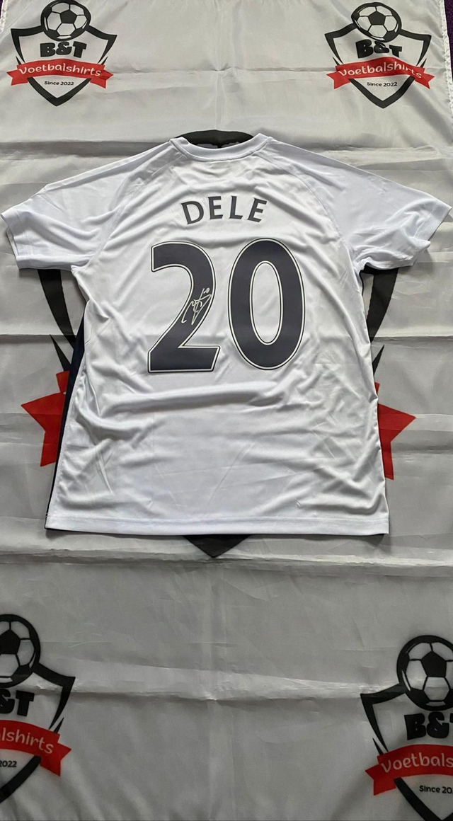 Gesigneerd Dele Alli shirt