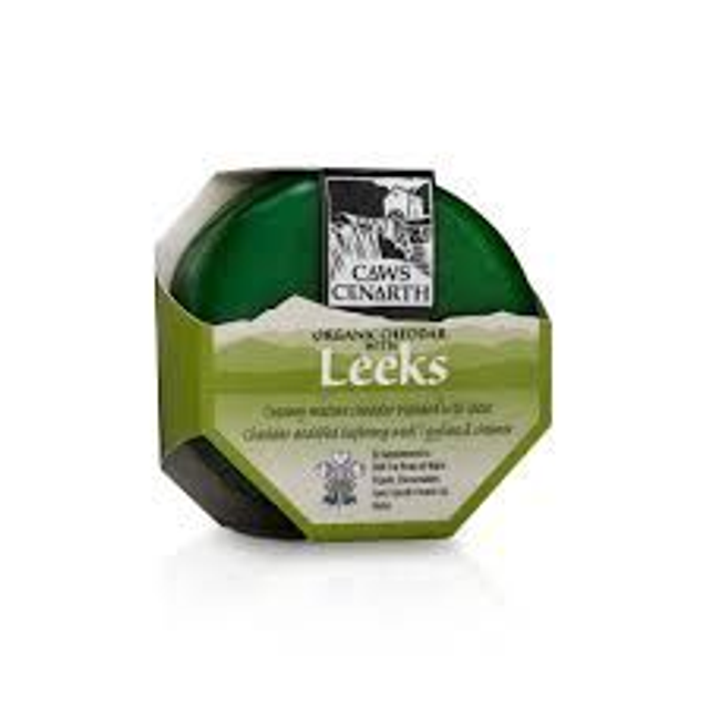 Caws Cenarth - Cheddar with Leeks 