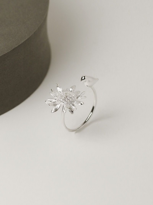 *Designer Silver Jewellery* Sunflower and Bird Silver Ring