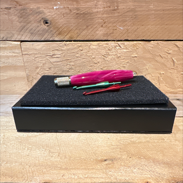 Magenta Pearl Crochet Handle and Hooks