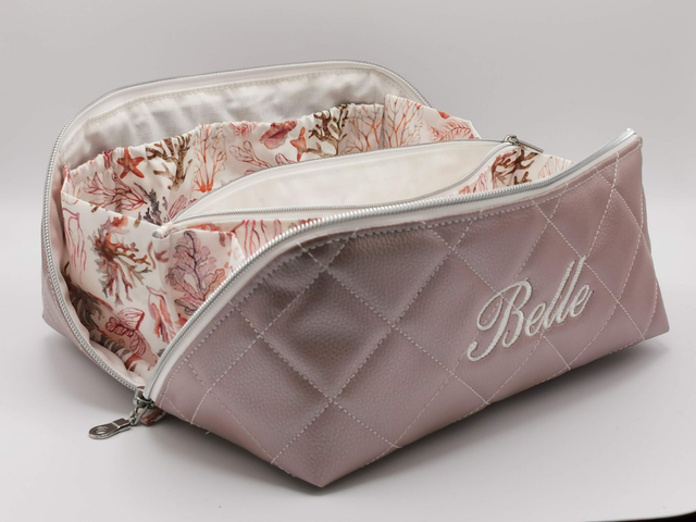 Grande trousse de toilette - Ouverture à plat