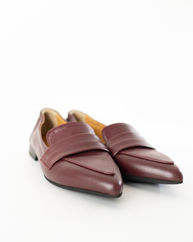 Mocassini in nappa a punta