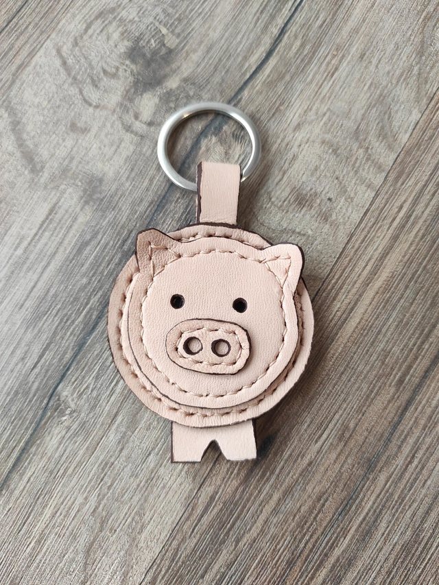 Porte clés cochon en cuir 