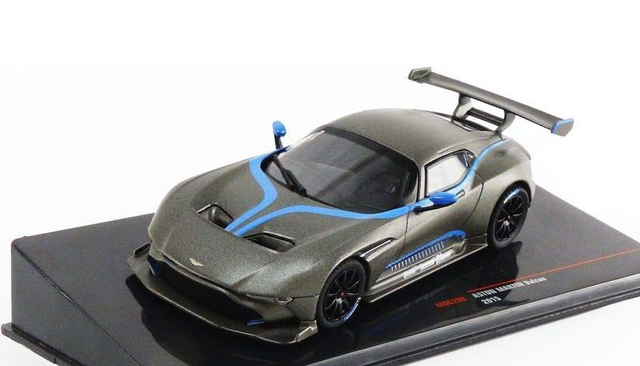 Aston Martin Vulcan 2015 IXO 1:43