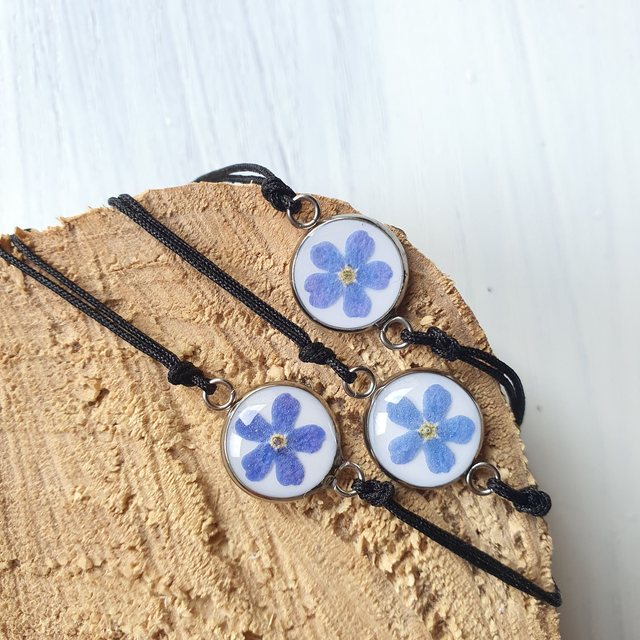 Bransoletka z niezapominajką