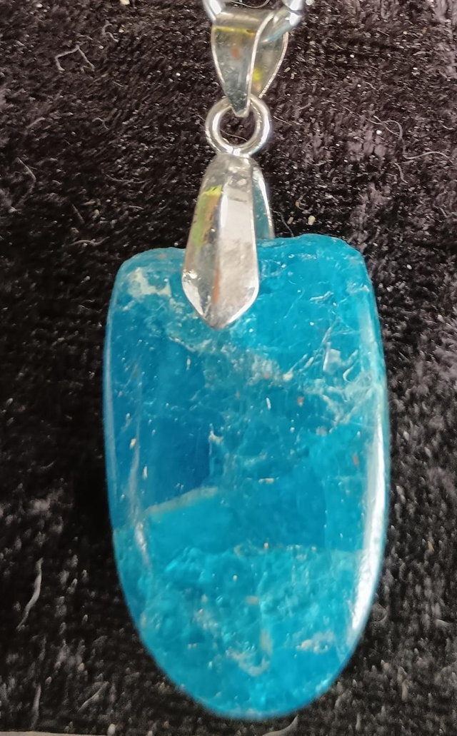 apatite bleue (pendentif)