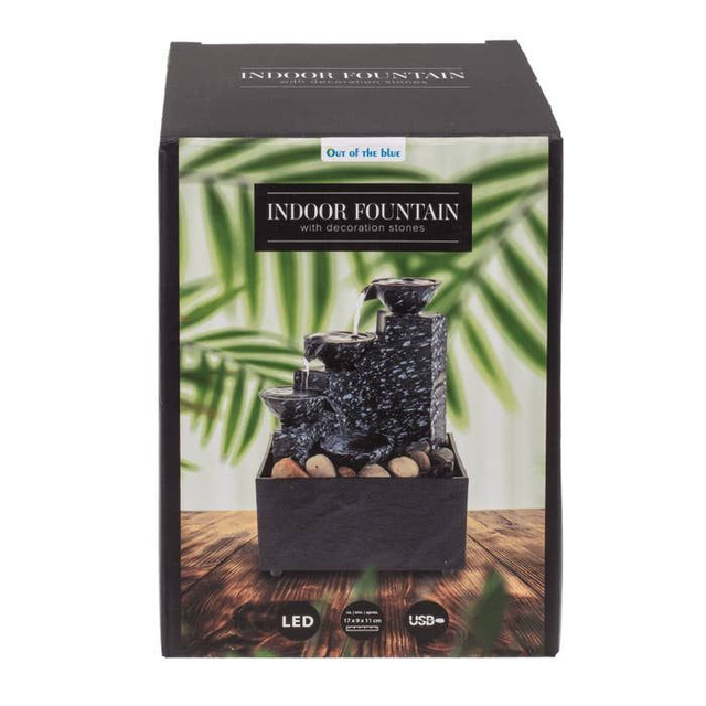 Fontana da interno con pietre decorative