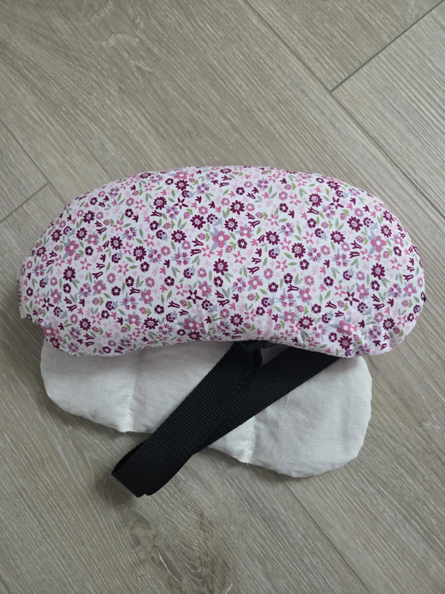 Bauchschmeichler " weiß mit Blümchen "