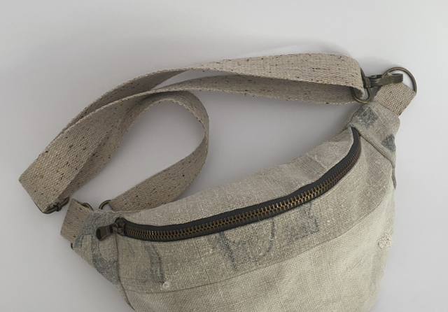 Sac banane La Poste