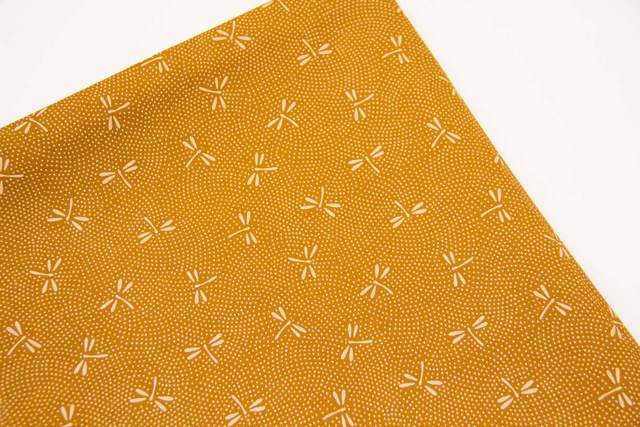 Libélulas en Ocre 50x55 cm.