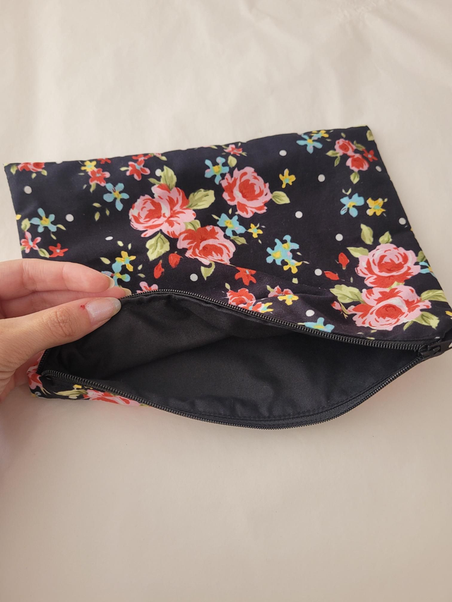 Black and pink floral zip makeup pouch - 100% cotton - HBH-002