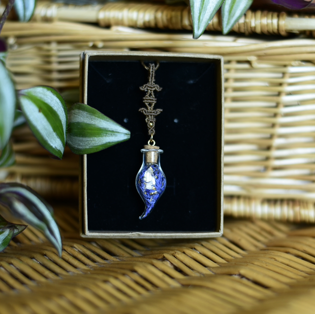 talisman bleuet, quartz &amp; or