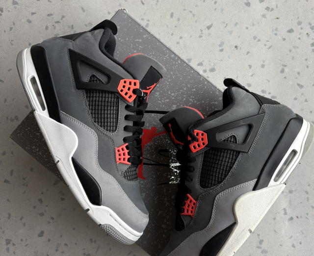 Air Jordan 4 Retro Infrared (Taille 46)