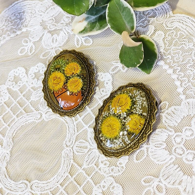 Van Gogh Sunflower Broach