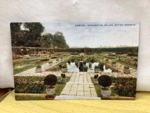 London: Kensington Palace, Dutch Gardens Photochrom Co. Ltd Celesque series Vintage postcard Our Ref A47 £2.50