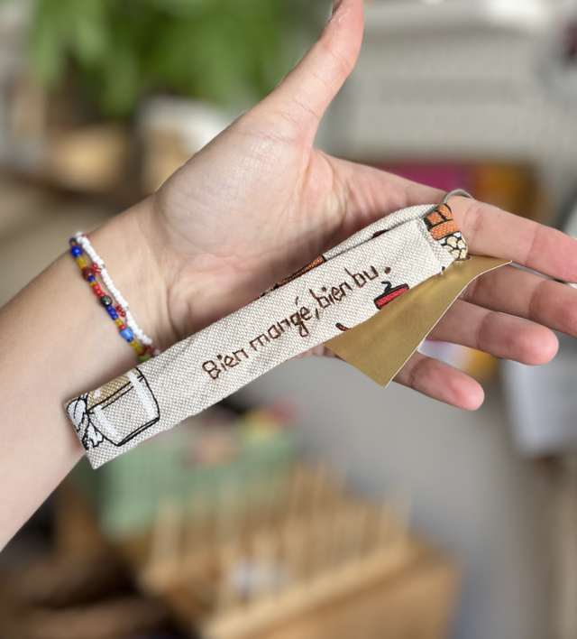 Porte clé *bien mangé, bien bu 