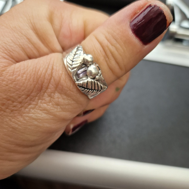 Fine silver ring with cubic zirconia size T/U