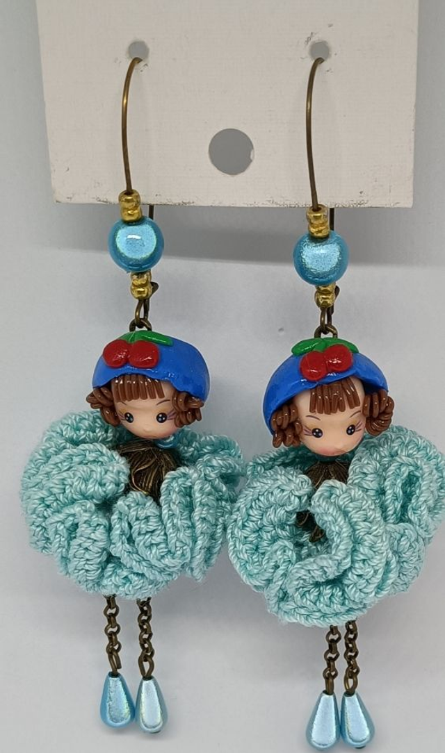 BOUCLES D’OREILLES