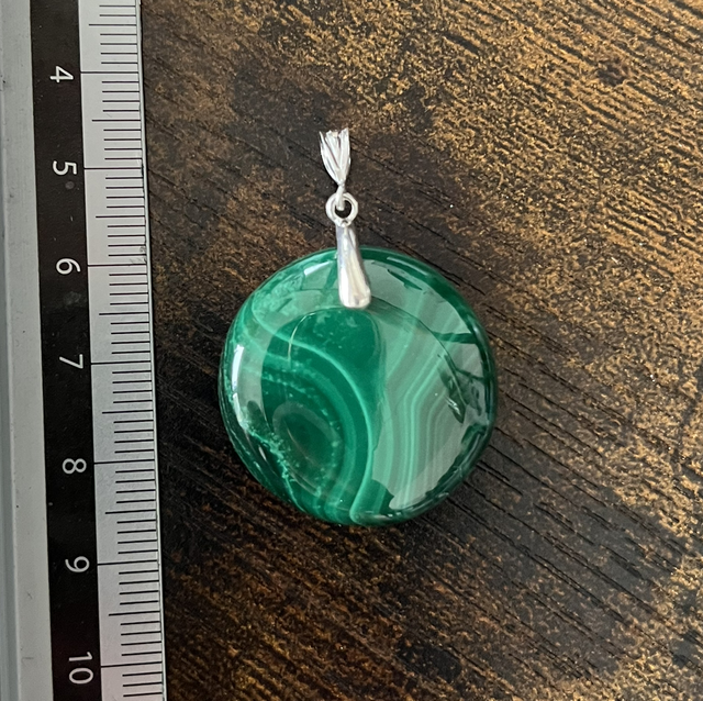 Pendentif en Malachite et bélière argent