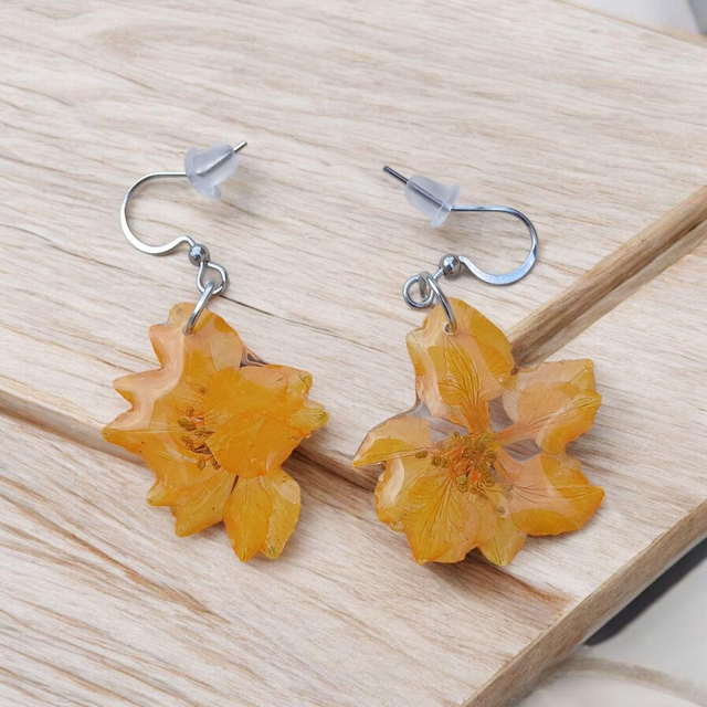  Pendientes flores amarillas P002