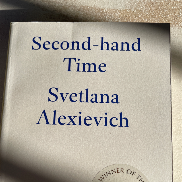 Second-Hand Time – Svetlana Alexievich