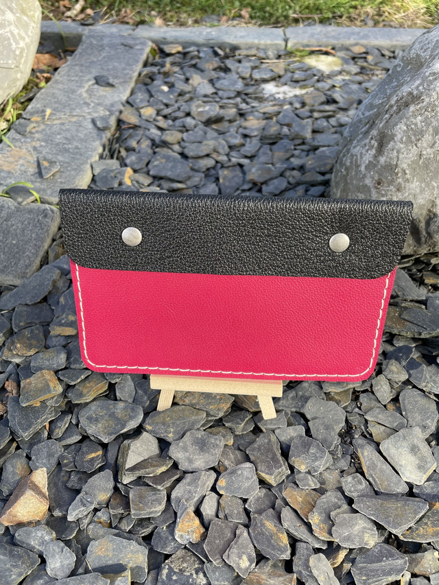 Pochette pour papiers administratifs ou autres documents (passeport, carte d'identité, etc...)