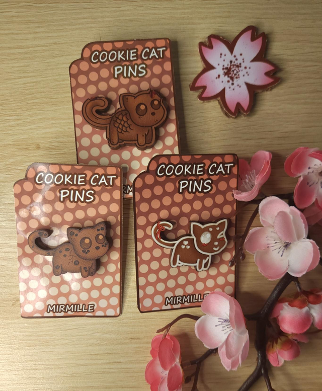 PCW • Delicious cat