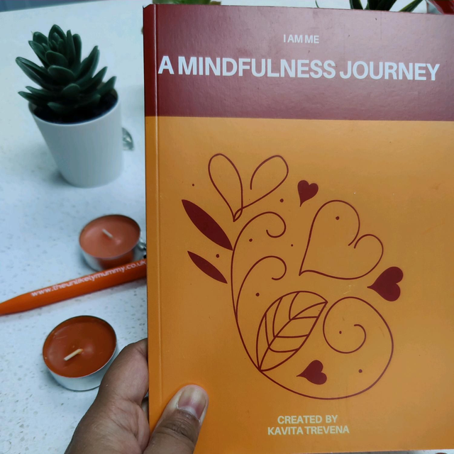 I Am Me: A Mindfulness Journey with a Digital Download 