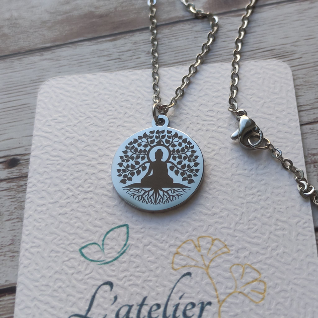 Collier Bouddha Arbre de vie rond argenté 