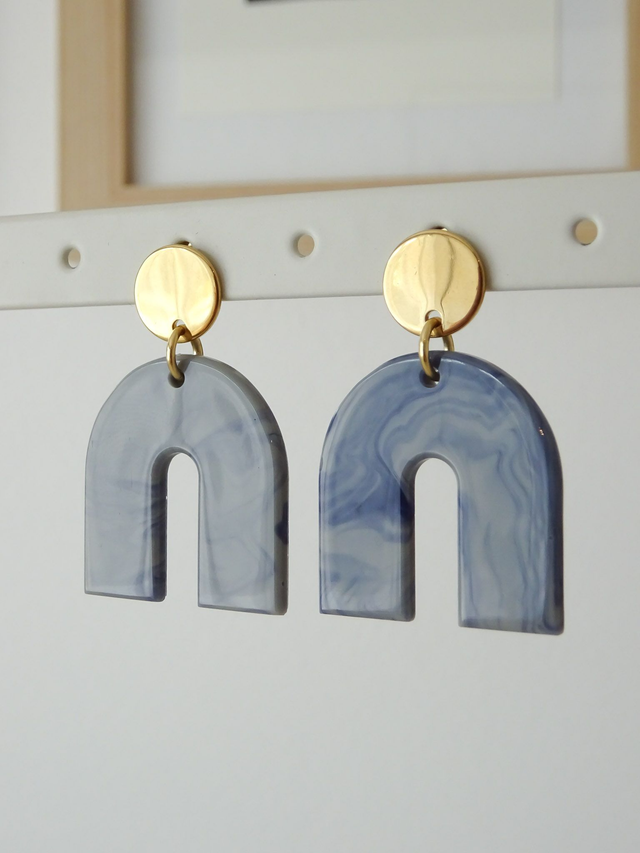 Arc : Vert sauge, marbré bleu foncé