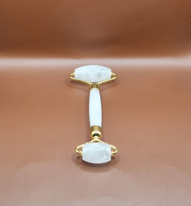 Rouleau de massage en cristal de roche