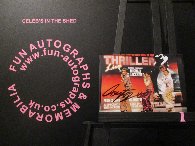 Layton Williams Authentic Autographed Thriller 6x4 Photograph (1)