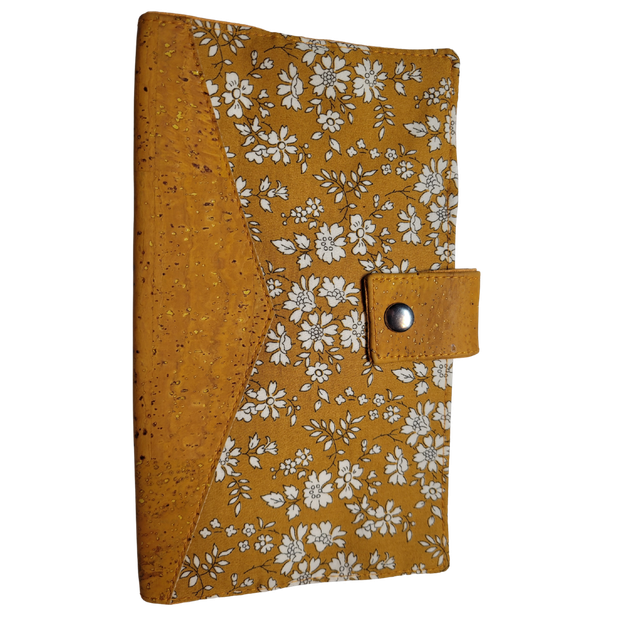 Porte chéquier liège moutarde et Liberty Capel