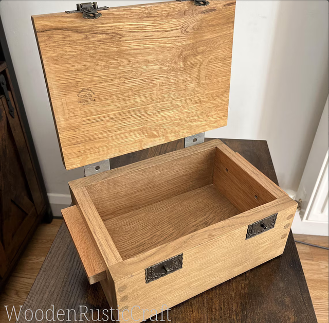 Solid Oak Keepsake Chest | Memory Box