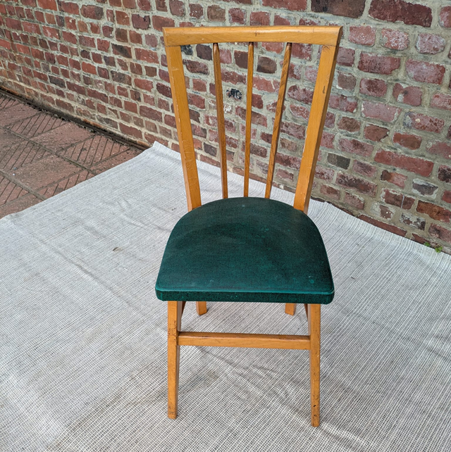 Chaise vintage Skaï vert
