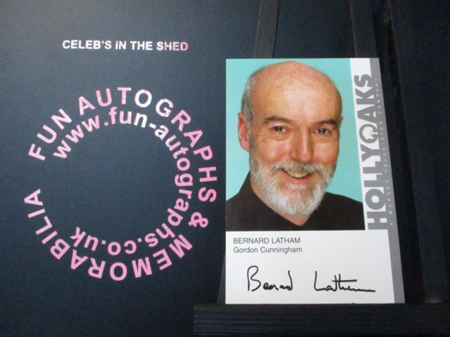 Bernard Latham (Gordon Cunningham) Original Pre-Print Hollyoaks 6x4 Cast Card