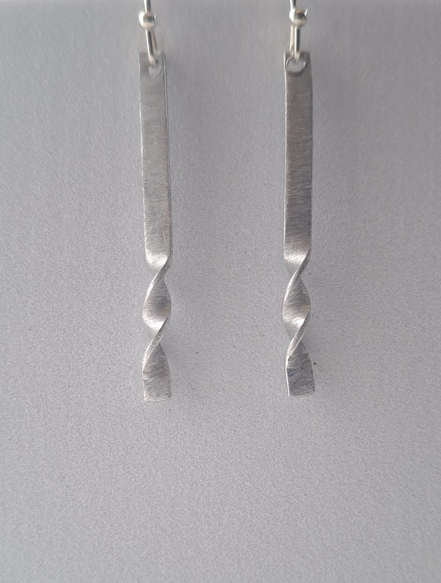 Textured Straight and Spiral Earring