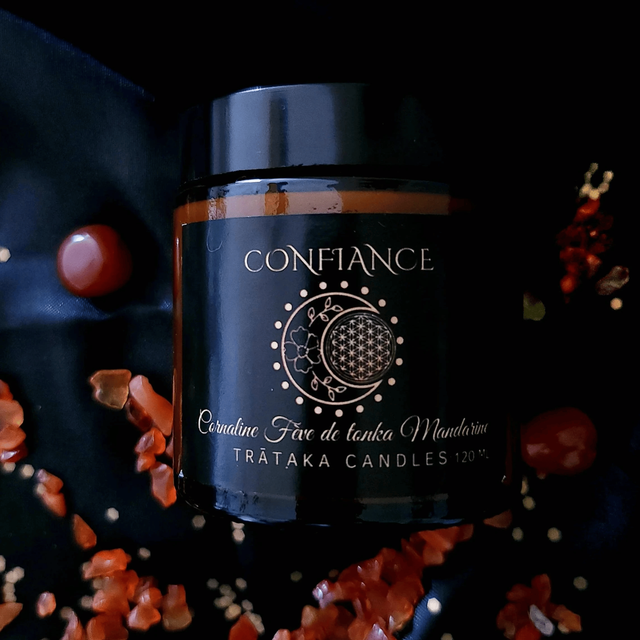 Bougie &#039;Confiance&#039; - Parfums Fève de tonka Mandarine - Cornaline