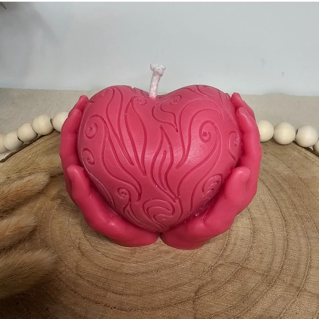 Bougie CŒUR EN MAINS