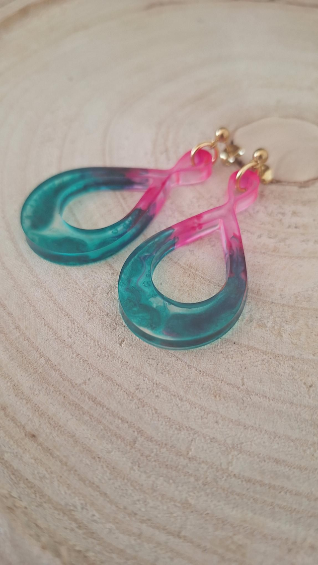 Boucles d'oreilles dorées infinis verts/roses