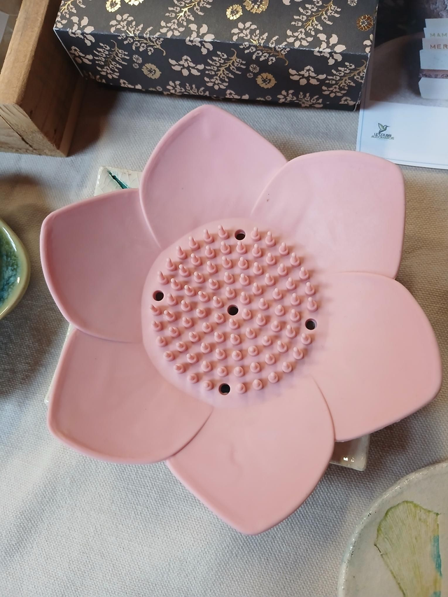 Porte savon nénuphar rose en silicone 