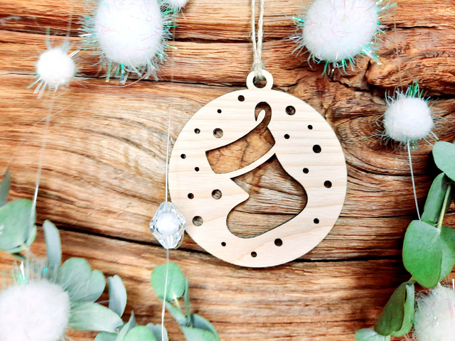 Boule de Noël en Frêne massif - Modèle 16