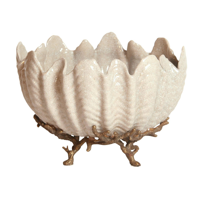 Coupe en porcelaine blanche