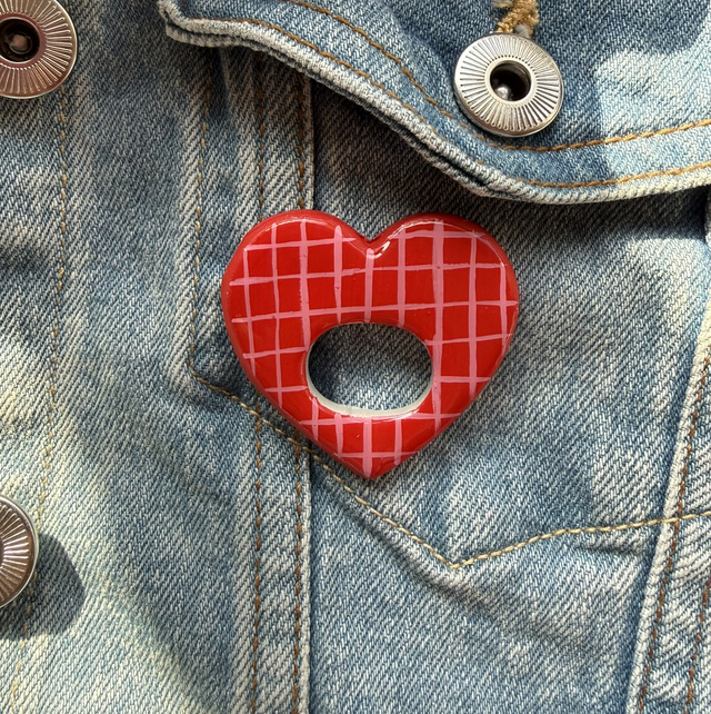Heart Shaped Glass Holder Pin Badge